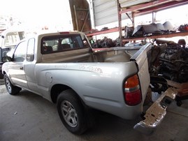 2003 Toyota Tacoma SR5 Silver Extended Cab 2.4L AT 2WD #Z24743